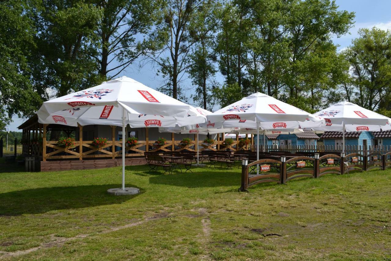Camping Szczecinek Domy Wypoczynkowe Exterior foto
